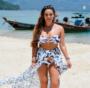 Courtney Green Sexy - TheFappeningBlog.com 2.jpg