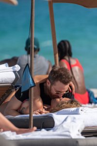 Jessica Ledon Sexy TheFappeningBlog.com 1.jpg