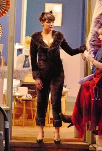 Lucy Punch Sexy TheFappeningBlog.com 2.jpg