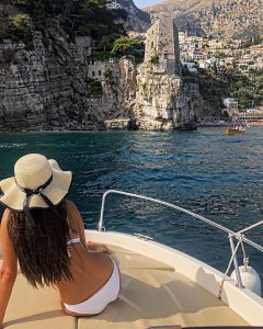 Clelia Theodorou Sexy TheFappeningBlog.com 3.jpg