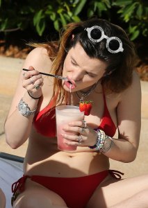 Bella Thorne Sexy TheFappeningBlog.com 14.jpg