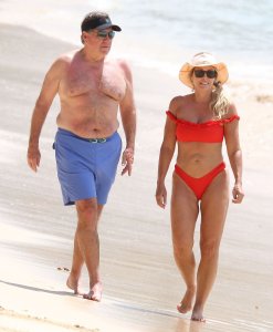 Linda Holliday TheFappeningBlog.com 1.jpg