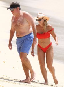 Linda Holliday TheFappeningBlog.com 26.jpg