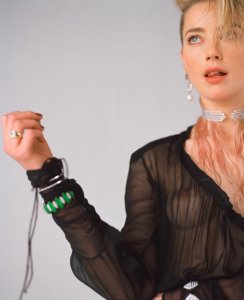 Amber Heard Nude & Sexy TheFappeningBlog.com 2.jpg