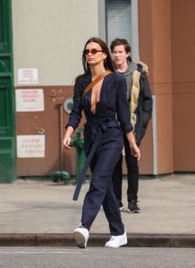 Emily Ratajkowski Sexy TheFappeningBlog.com 7.jpg