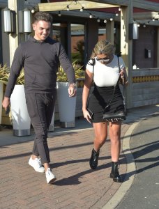 Chloe Ferry Sexy TheFappeningBlog.com 18.jpg