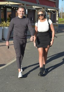 Chloe Ferry Sexy TheFappeningBlog.com 21.jpg