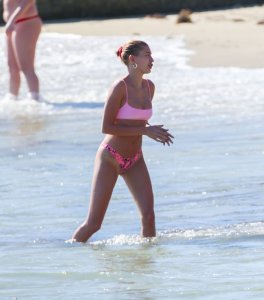 Hailey Bieber Sexy - TheFappeningBlog.com 30.jpg