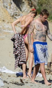 Hailey Baldwin Bieber Sexy TheFappeningBlog.com 35.jpg