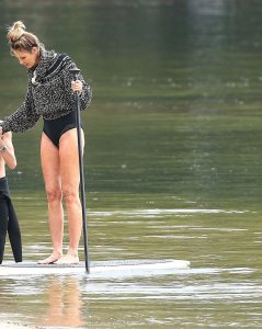 Elle Macpherson Sexy TheFappeningBlog.com 1.jpg