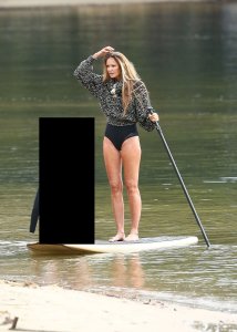 Elle Macpherson Sexy TheFappeningBlog.com 10.jpg