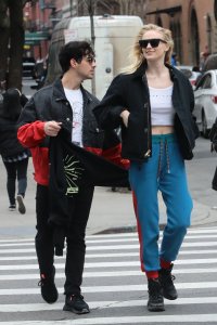 Sophie Turner Braless TheFappeningBlog.com 23.jpg