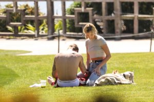 Hailey Baldwin Bieber Sexy TheFappeningBlog.com 19.jpg