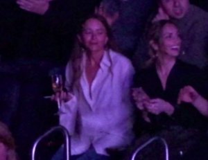 Mary Kate Olsen Sexy TheFappeningBlog.com 21.jpg