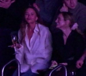 Mary Kate Olsen Sexy TheFappeningBlog.com 24.jpg