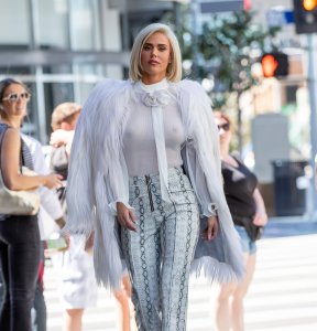 CJ Perry See Through Nude TheFappeningBlog.com 3.jpg