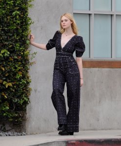 Elle Fanning Sexy pics TheFappeningBlog.com 11.jpg