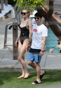 Sophie Turner Sexy TheFappeningBlog.com 2.jpg