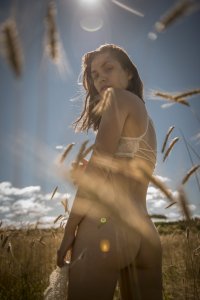 Oreana Nude TheFappeningBlog.com 18.jpg