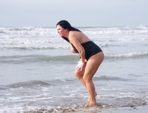 Lisa Appleton Hot & Nude Topless - TheFappeningBlog.com 5.jpg