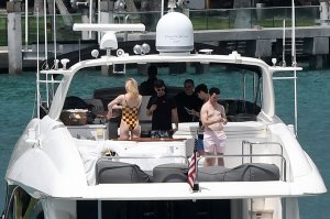 Sophie Turner Sexy TheFappeningBlog.com 11.jpg