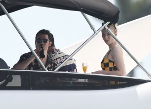 Sophie Turner Sexy TheFappeningBlog.com 26.jpg