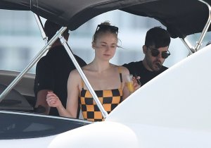 Sophie Turner Sexy TheFappeningBlog.com 36.jpg