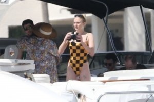 Sophie Turner Sexy TheFappeningBlog.com 24.jpg