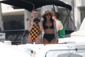 Sophie Turner Sexy TheFappeningBlog.com 27.jpg