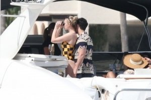 Sophie Turner Sexy TheFappeningBlog.com 29.jpg