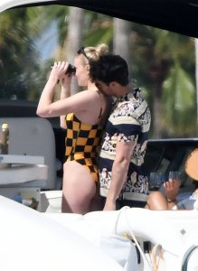 Sophie Turner Sexy TheFappeningBlog.com 128.jpg