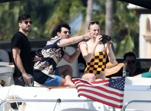 Sophie Turner Sexy TheFappeningBlog.com 136.jpg