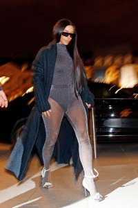 Kim Kardashian Sexy - TheFappeningBlog.com 8.jpg