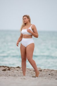 Iskra Lawrence Sexy - TheFappeningBlog.com 8.jpg