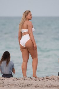 Iskra Lawrence Sexy - TheFappeningBlog.com 15.jpg