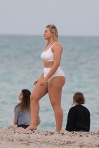 Iskra Lawrence Sexy - TheFappeningBlog.com 17.jpg