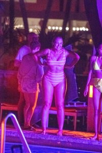 Iskra Lawrence Sexy - TheFappeningBlog.com 64.jpg