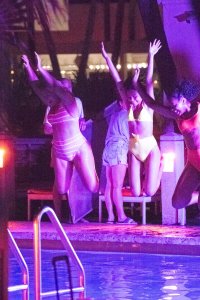 Iskra Lawrence Sexy - TheFappeningBlog.com 68.jpg