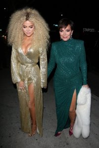 Kourtney Kardashian & Khloe Kardashian Sexy TheFappeningBlog.com 72.jpg