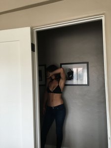 Serinda Swan Nude & Sexy Leaked TheFappeningBlog.com 18.JPG