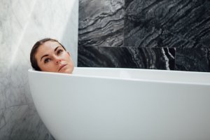 Serinda Swan Nude & Sexy Leaked TheFappeningBlog.com 39.JPG