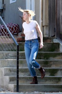 Amber Heard Sexy Braless - TheFappeningBlog.com 12.jpg