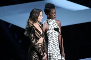 Kate Beckinsale Sexy TheFappeningBlog.com 40.jpg