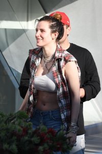 Bella Thorne Sexy TheFappeningBlog.com 10.jpg