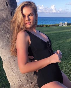 Abby Garrett Nude & Sexy TheFappeningBlog.com 26.jpg