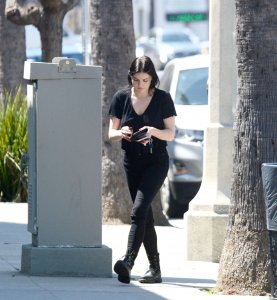 Ariel Winter Sexy TheFappeningBlog.com 39.JPG