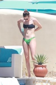 Behati Prinsloo Sexy TheFappeningBlog.com 21.jpg