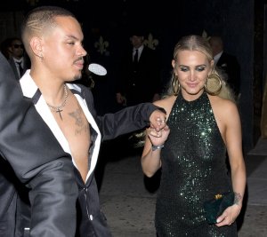 Ashlee Simpson Sexy See Through TheFappeningBlog.com 35.jpg