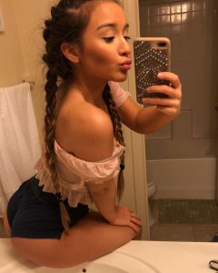 Alahna Ly Sexy TheFappeningBlog.com 30.jpg