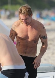 DJ Diplo Sexy - TheFappeningBlog.com 3.jpg